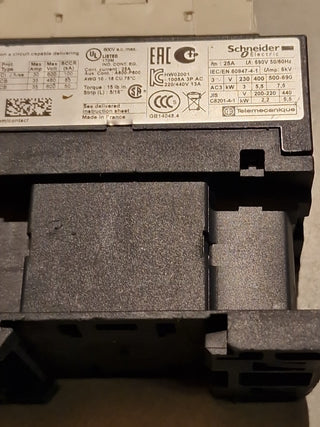 Schneider Electric Schütz, LC1D12P7 Leistungsschütz, 12A, 5,5kW5