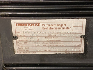 Indramat MAC 090B-0-PD-4-C/110-A-1/DI520LX/S001 Dreiphasen-Servomotor GEBRAUCHT0