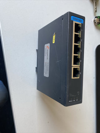 Advantech KSA-3085802 Netzteil (90W / 19V) – Industrie-Qualität9