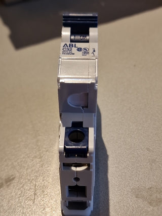 ABL Sursum 1C32UM Leitungsschutzschalter 32A C 277VAC neu0