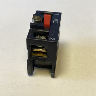 Telemecanique XEN-L1121 Kontaktblock 400V 3A neu o. OVP5