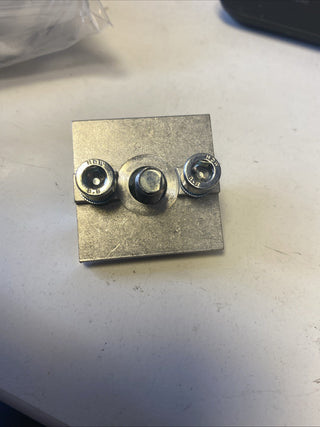 [22 STÜCK] Fixation Réglable 40 – Verstellbare Fixierung (M-000-388-870) – NEU2