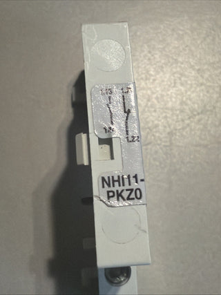 3x Moeller Eaton NHI11-PKZ0 Hilfsschalterblock 072896 geb2