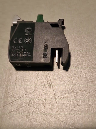 3x Schneider Electric Telemecanique Kontaktblock ZBE-10141