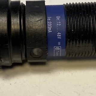 Telemecanique XS4P18PA370B Induktiver Näherungssensor – M18 PNP NO5