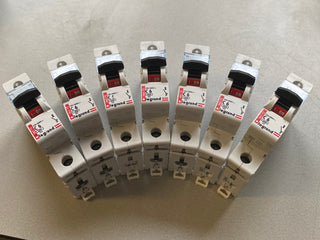 7X Legrand DX MCB Mini Leistungsschalter1P Pole, 6A Kurve C, 230V AC, 6 kA1
