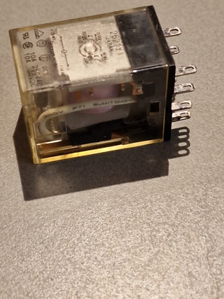 4x OMRON MY224VAC 5EMJ5 2621Y11