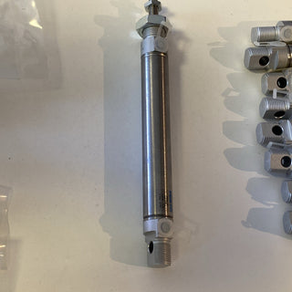 Festo DSNU-25-125-PPS-A Normzylinder (559287) – Neu/Sonstige – ISO 64320