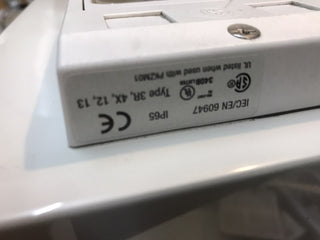 2x Eaton Cutler-Hammer XTPBXENASES65 Isolierstoffgehäuse IP65 inkl. Not-Aus10