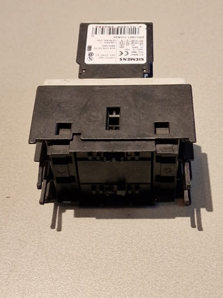 Siemens Sirius 3RT1023-1B..0 Leistungsschütz mit 3RH1921-1HA22 Hilfsschalter#24