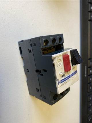 Schneider Electric / Telemecanique GV2ME02 Motorschutzschalter 0,16 - 0,25A | NE4