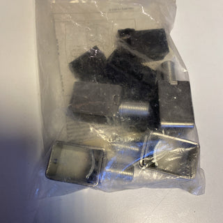 1x Siemens 3VL9400-4TC40 Kastenklemmen Set 4-teilig Zubehör für VL400 MCB NEU2