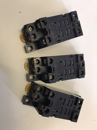 5x Omron PYF08A-E Relaissockel 8-polig 7A 250V AC – Neu ohne OVP1