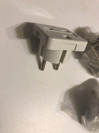 3x ADAPTER  UK-RO ZLA0559F  USA STECKER 0