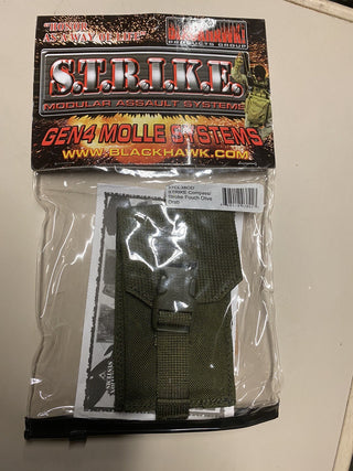 US ARMY STRIKE compass strobe pouch olive von Blackhawk2