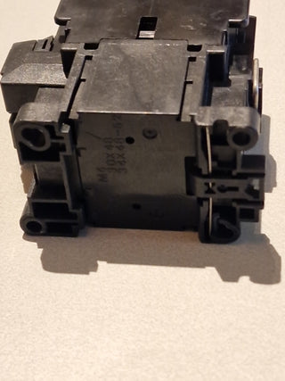 1x Fuji Electric SC-0 (13) Leistungsschütz Schütz 110V/120V AC Spule GEBRAUCHT4