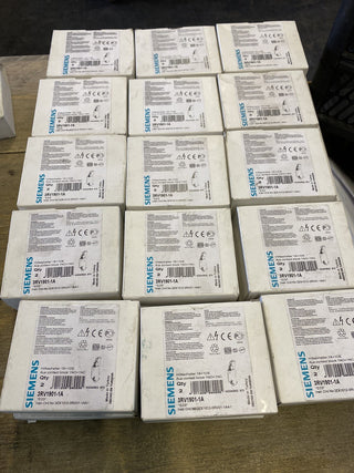 2pcs Siemens Hilfsschalterblock 3RV1901-1A3