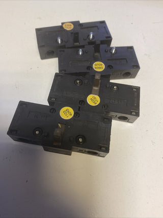4x Eaton (SPX-)N-P1 Auxiliary Contact0