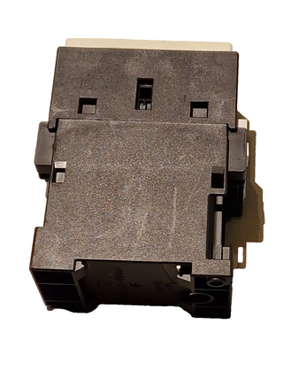 Siemens Sirius 3RT1024-1BB44 Leistungsschütz S0 24V DC 5.5kW 12A 400V Gebraucht2