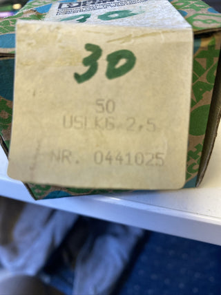 30x Phoenix Contact USLKG 2,5 0441025 Dreistock-Schutzleiterklemme1
