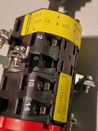 VYNCKIER Merz 105 1-2 Nockenschalter Drehschalter Z105/6.0200-VC OVP2