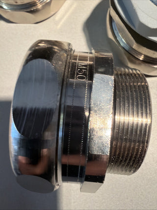 8x Metall Kabelverschraubung M50 US-A DM56 geb4