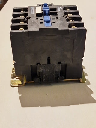 Telemecanique LC1 D65004 Schütz 110V Spule2
