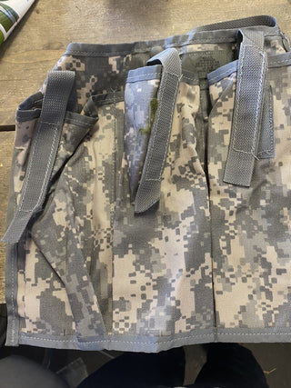Offizielle Tasche des Militärs der Vereinigten Staaten ACU MOLLE II MEDIC Umhäng2
