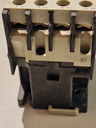 Telemecanique LC1 D25004 F7 Schütz / Contactor - 4-polig (4 NO) - Spule 110V AC1
