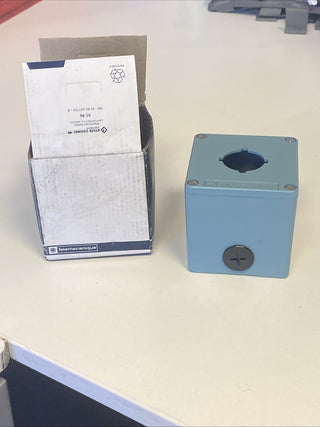 Schneider Electric XAPM1601 Gehäuse Metall 1x 30,5mm neu3