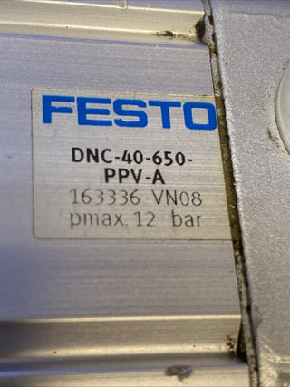 FESTO DNC-40-650-PPV-A Normzylinder 40mm Hub 650mm ISO 15552 gebraucht1