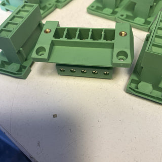 24x Phoenix Contact 1840586 DFK-PC 4/ 5-GF-7,62 Durchführungsstecker – Neu (Sons