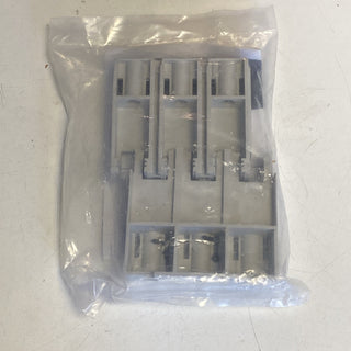 ABB 1SDA066307R1 ADP XT2 3P Adapter PF XT2 fixed terminals neu