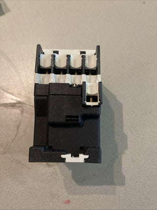 Klöckner Moeller Hilfsschütz DIL R 22 (DILR22) – Fabrikneu & OVP (NOS)