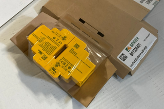 Bender   isoEV425-D4-4 + AGH420  ISOMETER® isoEV425/  isoEV425HC mit Ankoppel3