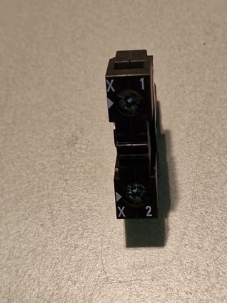 Siemens 3SB3403-1RC Lampenfassung LED grün 230V AC Federzug – NEU3