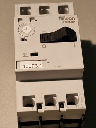 1x Omron J7MN-3P-2E5 Motorschutzschalter 1,6-2,5A 400V Schalter gebraucht0