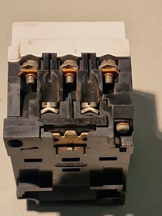 Siemens 3VE1010-2F Manueller Motorschutzschalter für industriellen Einsatz#115