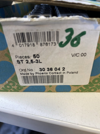 36x Phoenix Contact ST 2,5-3L 3036042 Mehrstockklemme0