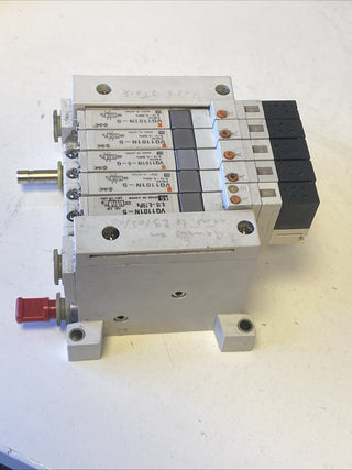 5x SMC Magnetventil VQ1100N-5-Q | 24V DC | 5/2-Wege | Industrie-Standard2