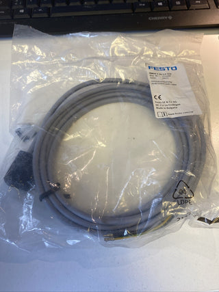 Festo KMEB-1-24-2,5-LED Steckdosenleitung 151688 24V DC0