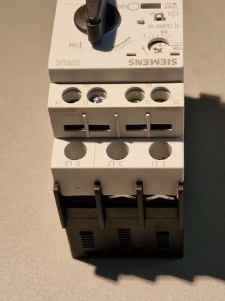 Siemens 3RV1 021-1GA10  (3RV1021-1GA10)#123