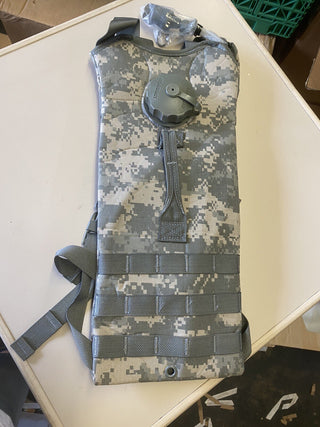 US-Army, Molle II Trinksystemträger, mit 3L, 100oz.5