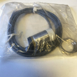 Carlo Gavazzi Induktiver Näherungsschalter EI3015TBOSS - NEU & OVP5