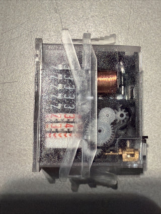 Hengstler 0891331 Betriebsstundenzähler – Typ 891 – 12-36V DC3