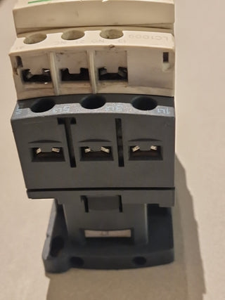Schneider Electric LC1D09E7 Schütz - 48V AC - 9A - TeSys - Gebraucht3