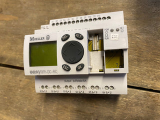 Eaton Möller Easy819-DC-RC PLC Control unit0