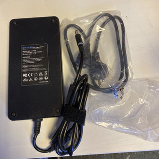 240W 19.5V 12.3A Laptop Netzteil Ladekabel Ladegerät für Dell Alienware 13 14 155
