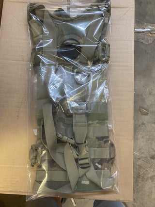 US Military Trinksystem Multicam MOLLE II NSN 8465-01-641-9671 neu1