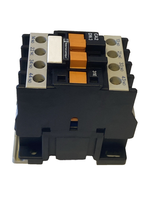 Telemecanique CA2 DN31 Hilfsschütz | 220V AC | 3S + 1Ö | Top Zustand1